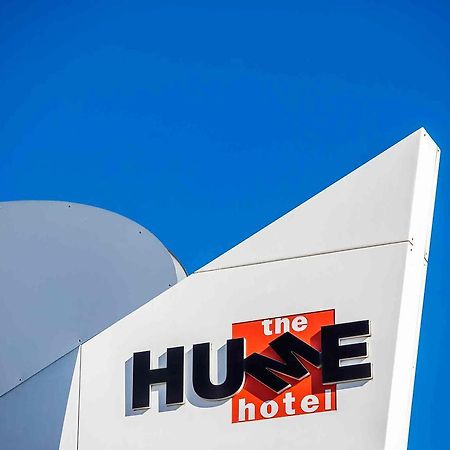 Nightcap At Hume Hotel Bankstown Buitenkant foto